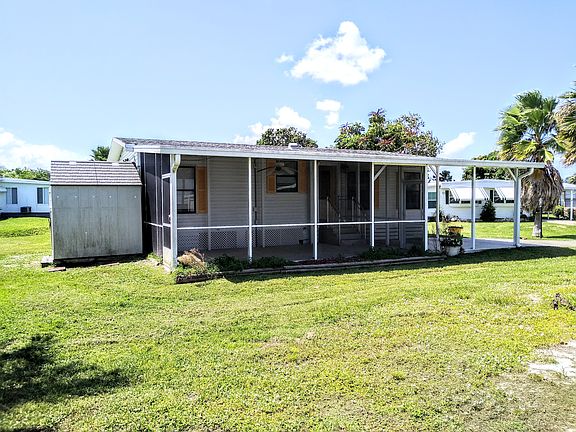 3rd image of 16 Los Gatos Ln