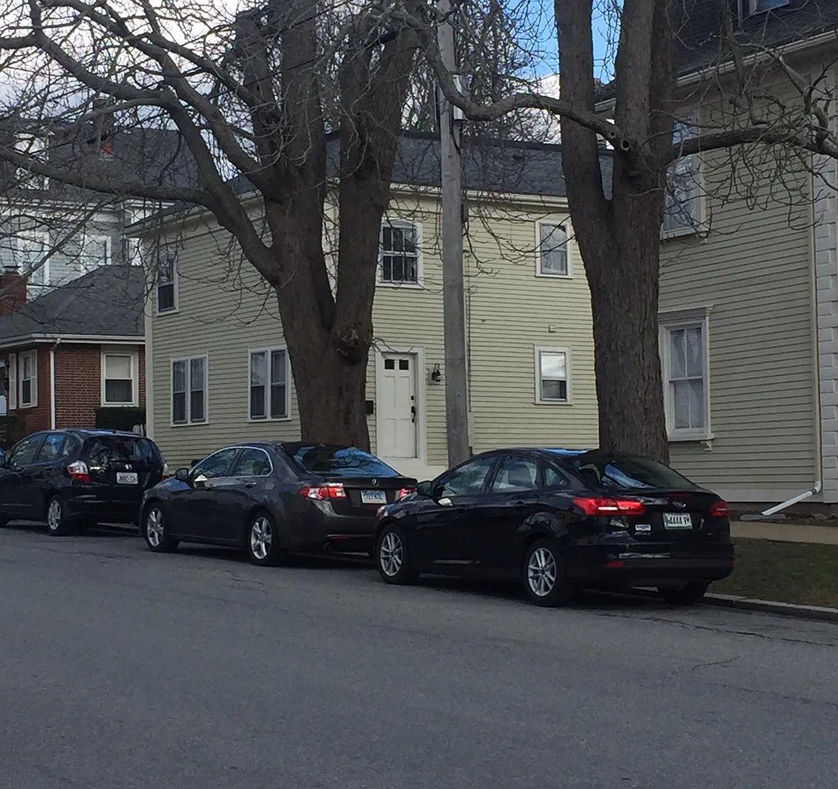 3 bed, 1125 sqft, $2,900 — Photo 3