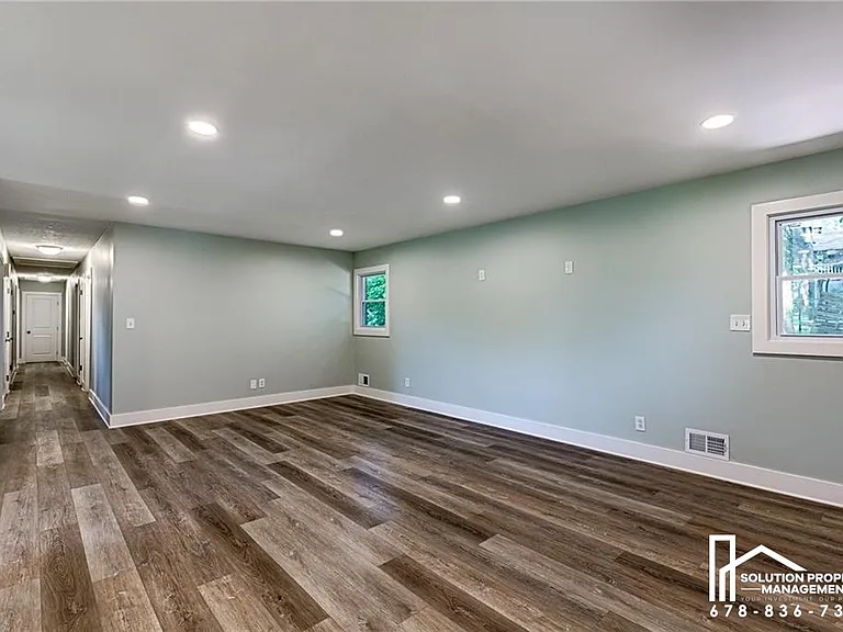 3979 Potomac Dr NW — Photo 10