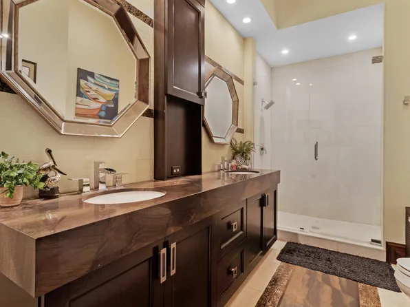 10213 Vestal Court, Coral Springs, FL 33071