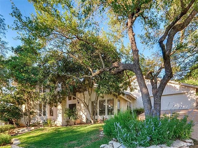 Beautiful lot, great trees and good landscaping with a full sprinkler system.