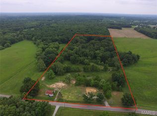 14809 E Knox Rd, Mount Vernon, IL 62864