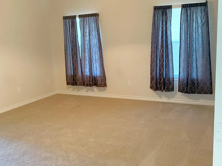9730 FM 2931 — Photo 13