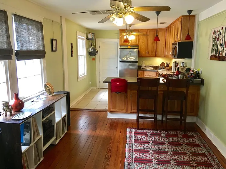 7613 Plum St — Photo 3