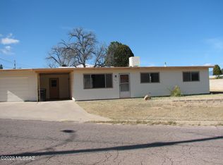 698 S Ridge Dr, Benson, AZ 85602