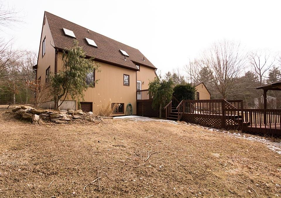 833 Hopkins Hill Rd, West Greenwich, RI 02817 Zillow
