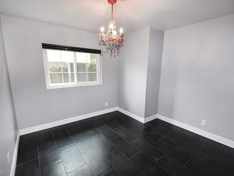 215 Elm Ave — Photo 13