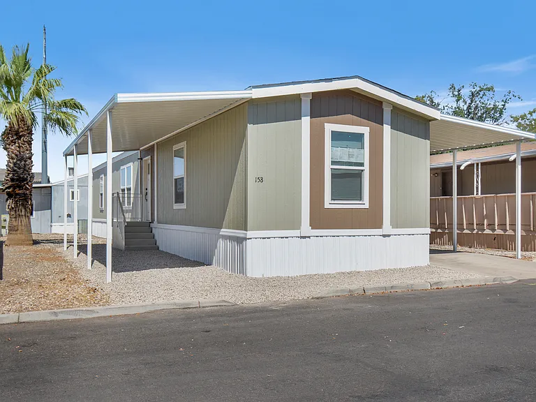 Paradise Groves Manufactured Home Community — Photo 10