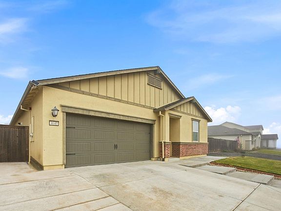 2nd image of 4640 Orchard Lane
