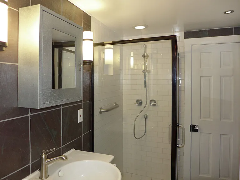 917 Phils Creek Rd — Photo 15