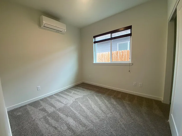 2513 N Benjamin Ln — Photo 28