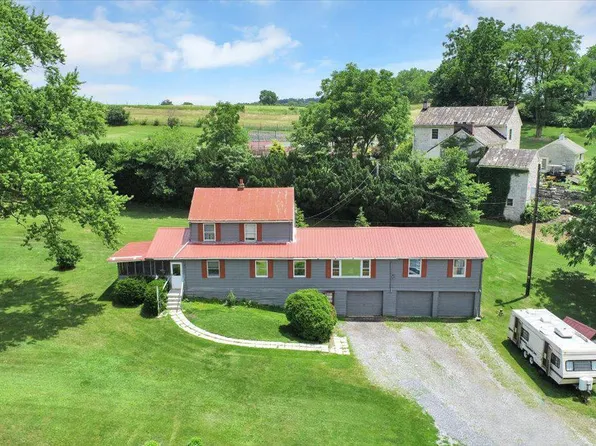 780 Green Spring Rd, Newville, PA 17241