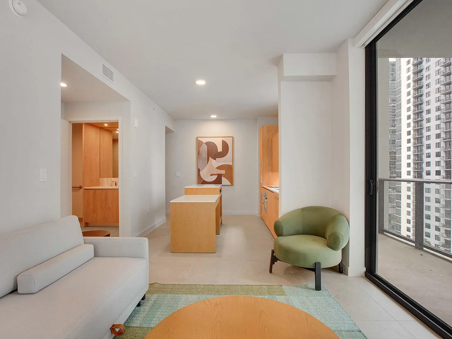 2 bed, 2.0 bath, 825 sqft, $3,600 — Photo 3
