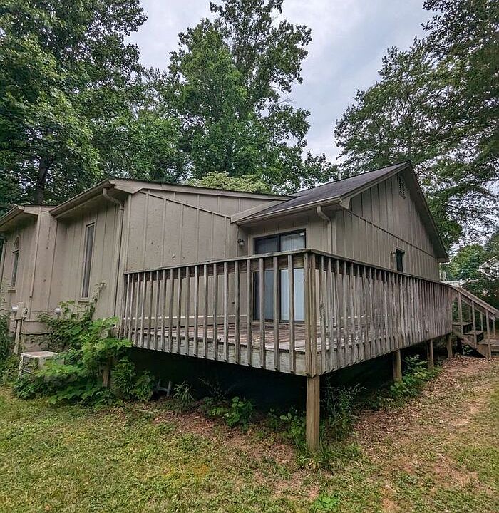 1922 4th St NE, Hickory, NC 28601 Zillow