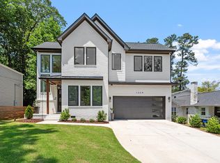 1329 Courtland Dr, Raleigh, NC 27604