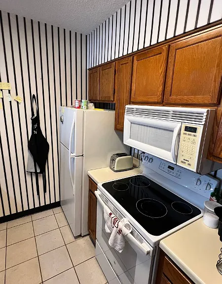 2002 Greene St #406 — Photo 6