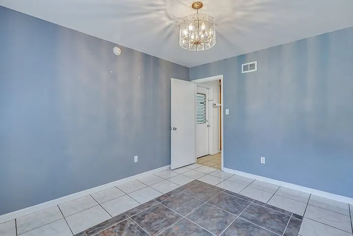 12473 Northwood Rd — Photo 8