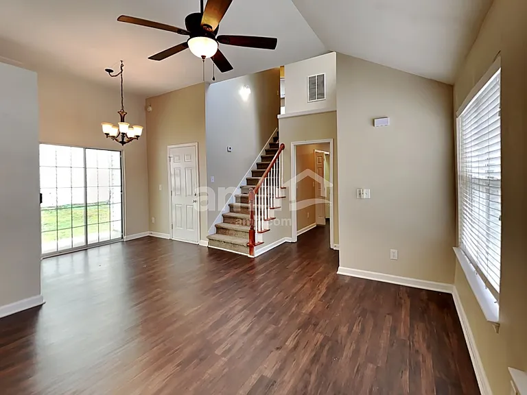 214 Woodland Way — Photo 9