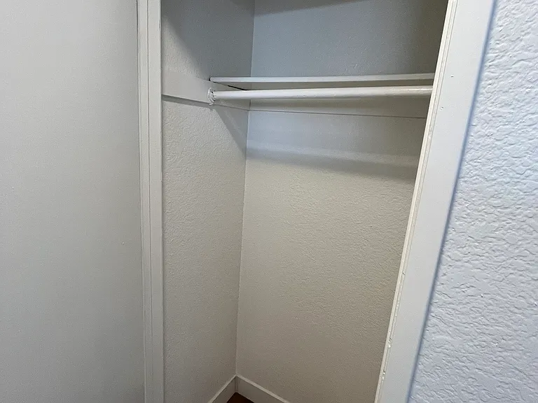 1320 W 225th St #3 — Photo 15