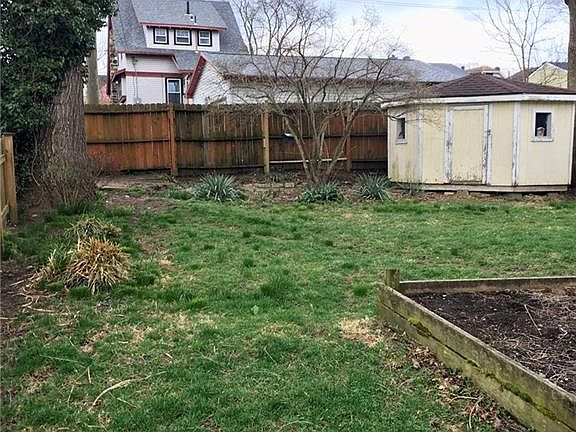 3rd image of 1302 Epworth Ave