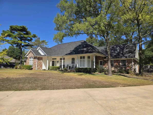 700 Prairie Creek Rd, Mena, AR 71953
