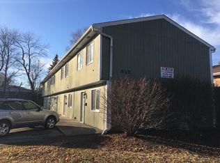 812 Greenbrier Rd #C092E62D6, Dekalb, IL 60115