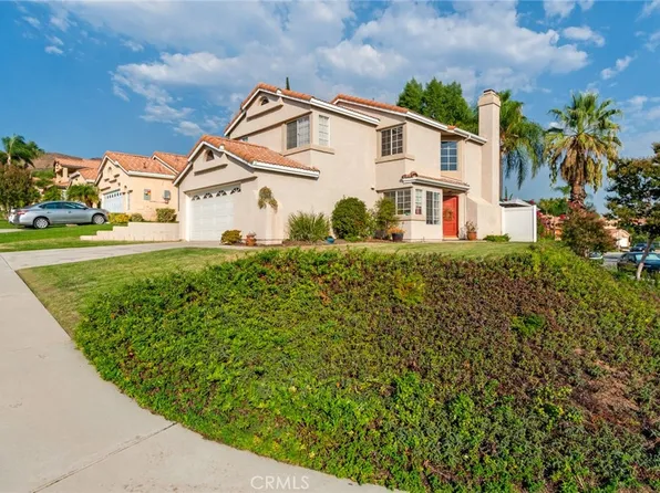 7173 Sunset Ln, Highland, CA 92346