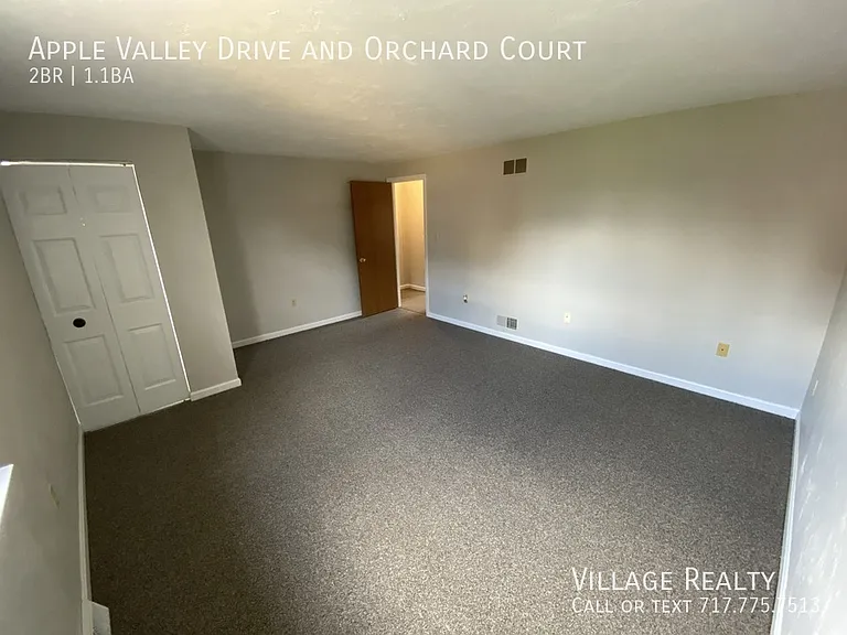 Orchard Ct — Photo 13