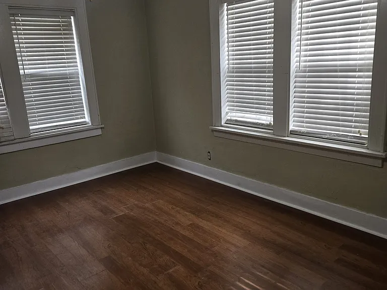 2510 W Park Pl — Photo 4