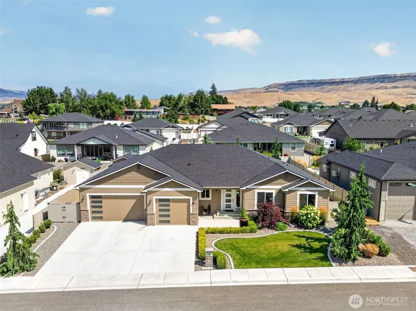 2637 7th St SE, East Wenatchee, WA 98802