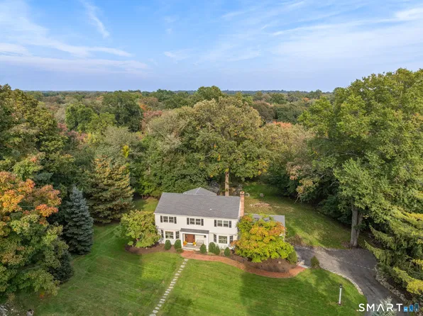 11 Turkey Hill Circle, Westport, CT 06880