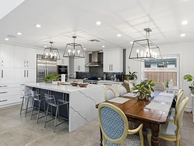 33 Oregon Ln — Photo 15