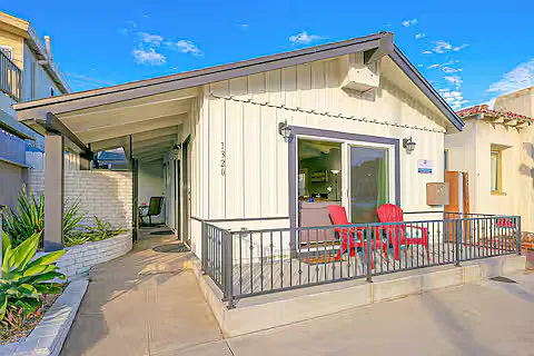 1320 W Balboa Blvd #A — Photo 16