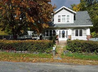 105 Hampton Ave, Rensselaer, NY 12144