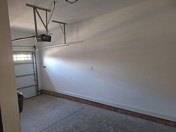 3rd image of 103 Saint Christopher Dr