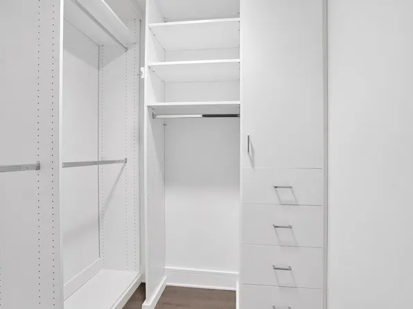 9 Avenue At Port Imperial image 22 of 50