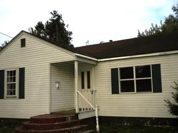 1011 Lowell Rd, Springdale, AR 72764