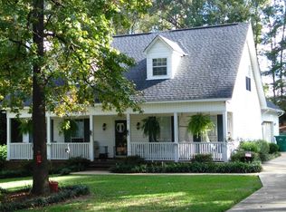 193 Springwood Cir, Deatsville, AL 36022