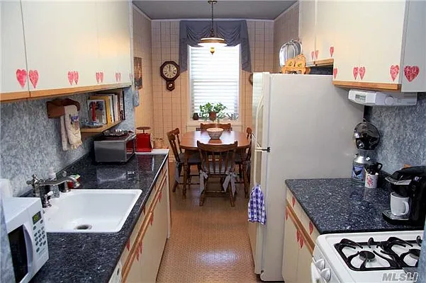 Sold by Charles Rutenberg Realty, Inc. | media 3