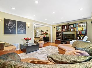 14304 21st Ave, Whitestone, NY