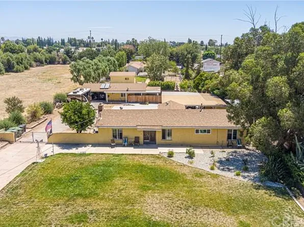 10752 Independence Ave, Chatsworth, CA 91311