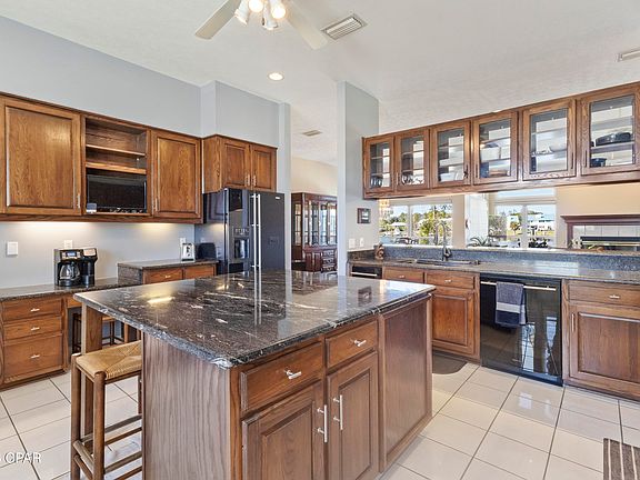 4th image of 7027 Yellow Bluff Rd