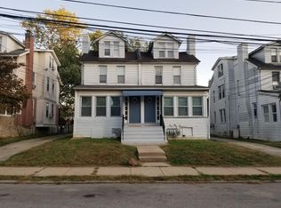 15 S 13th St FLOOR 3, Darby, PA 19023
