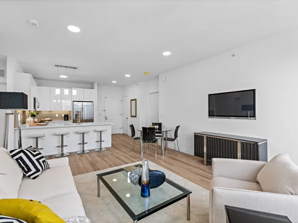 5711 John F Kennedy Boulevard image 3 of 27