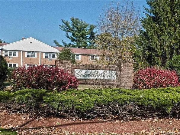 1070 New Haven Ave APT 68, Milford, CT 06460