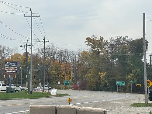 25585 N River Rd Photo 1