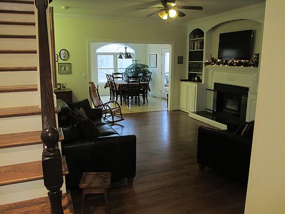 view from foyer to family rm