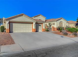 6204 Foxcroft Ave, Las Vegas, NV 89108