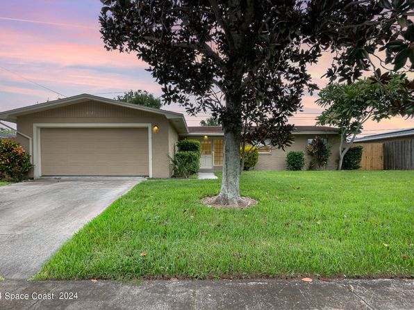2121 Colony Dr, Melbourne, FL 32935