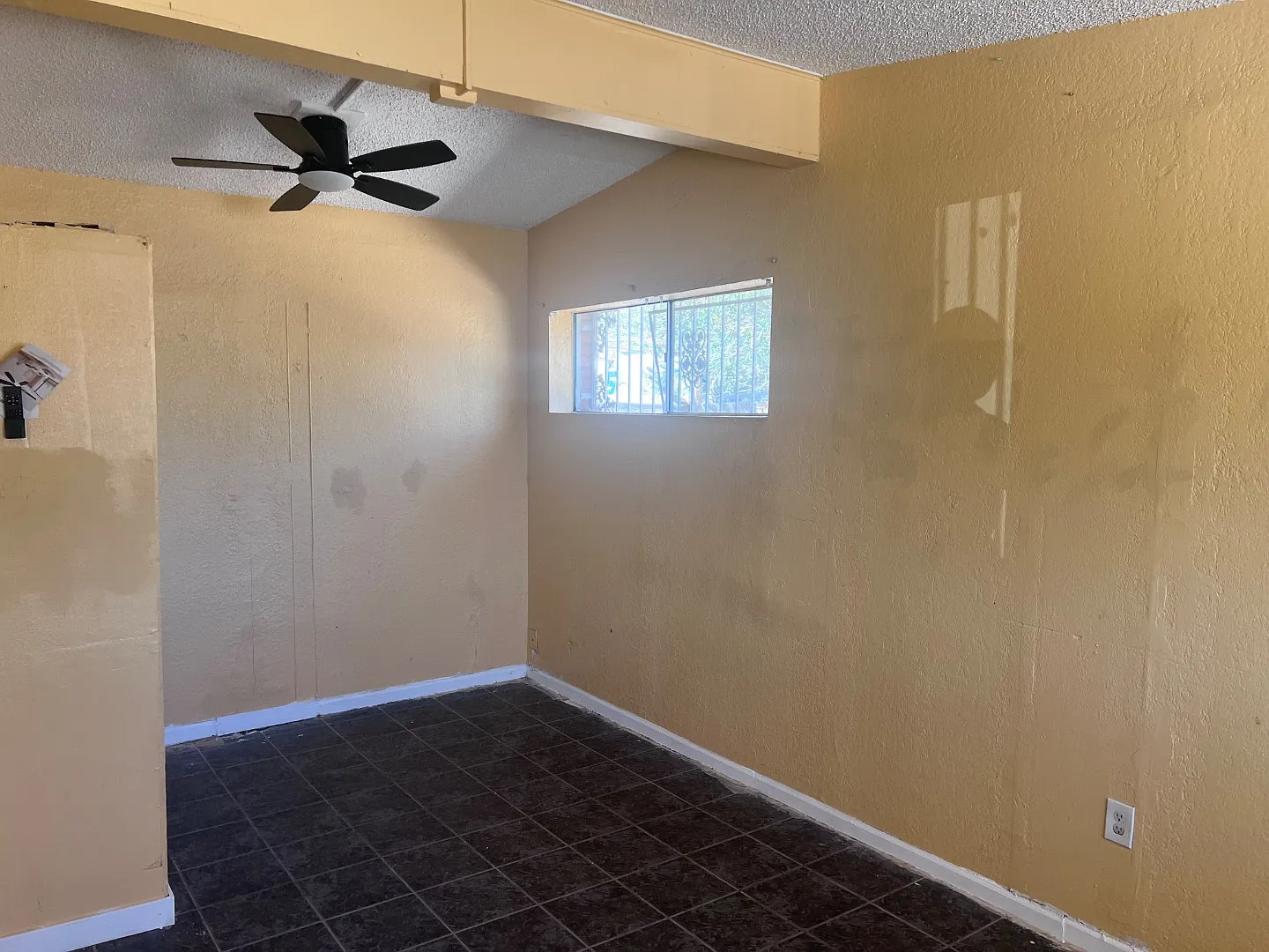 4537 Skylark — Photo 3